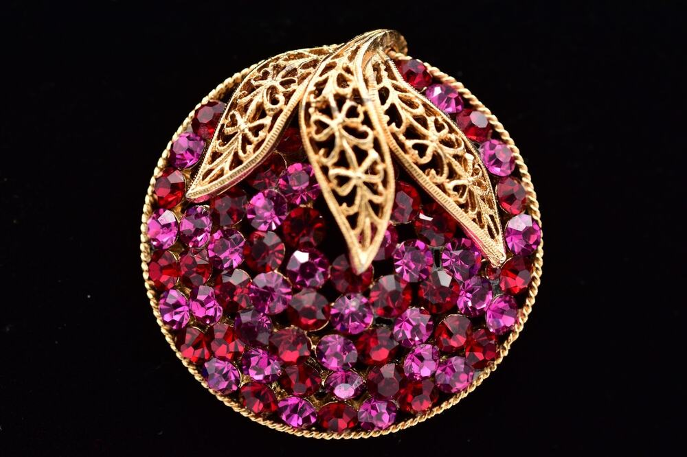 Vintage Red Pink Rhinestone Crystal Fruit Brooch Gold Filigree Pin 1960s BinBP